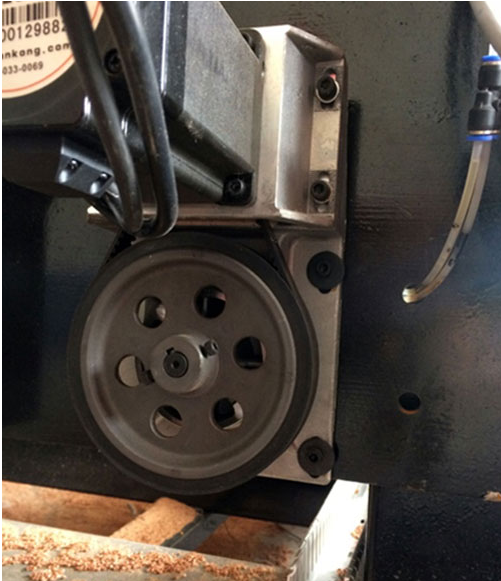 dao-may-cnc-chay-3