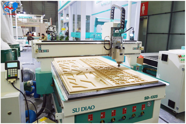 may-cnc-1-dau